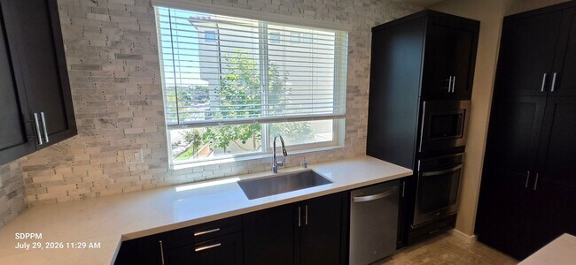 Building Photo - 4S RANCH/ DEL SUR - SAN DIEGO -  Very Nice 4 Bedroom / 4 Bath House.  AVAILABLE NOW!