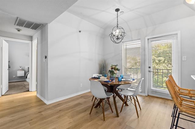 Building Photo - 3105 San Jacinto St