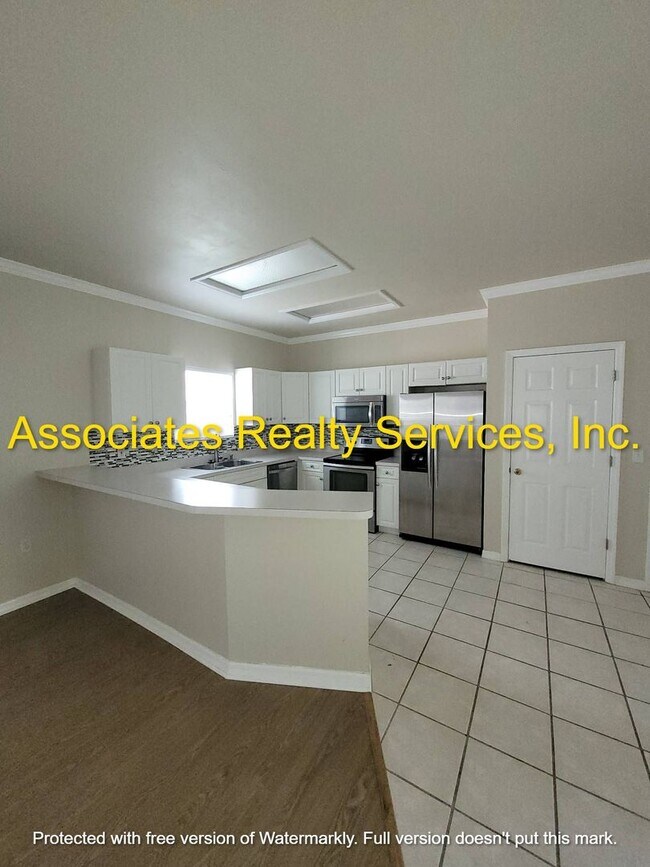 Building Photo - 4840 NW 78th Rd
