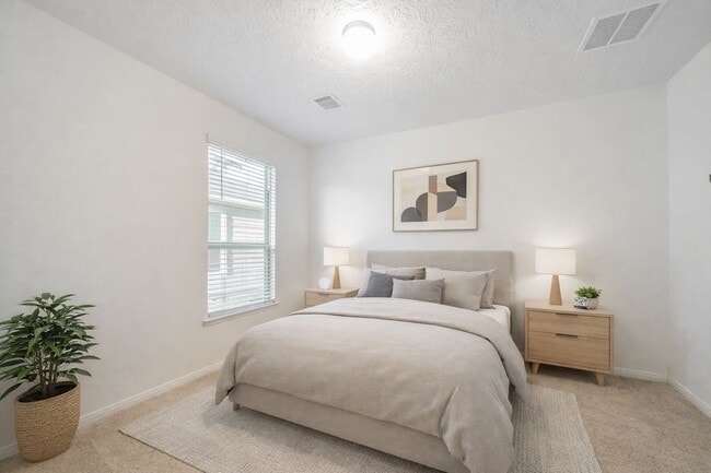 Building Photo - 27618 Mesabe Dr