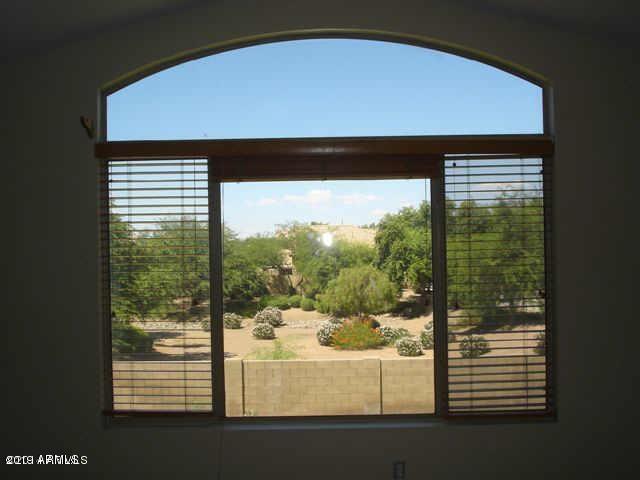 Building Photo - 1266 W Kingbird Dr