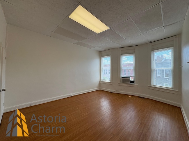 Building Photo - Updated 4 BR Home with Spacious Yard & Pre...