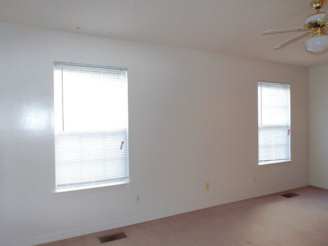 Building Photo - Spacious 2-Story Home with Fenced Yard and...