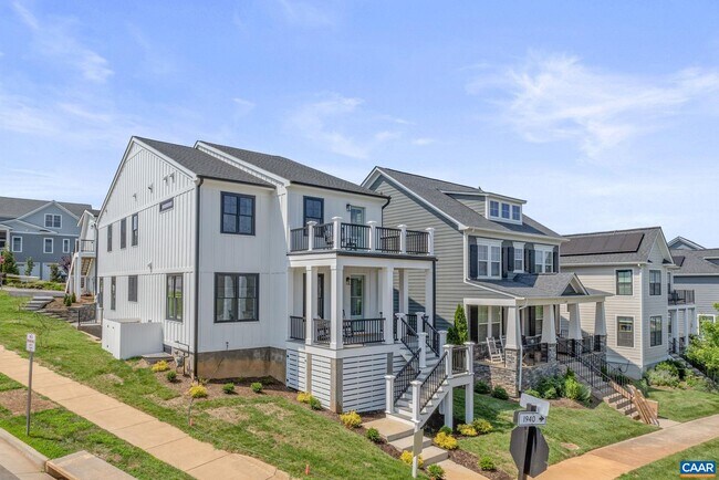 Building Photo - 1603 Griffen Grv