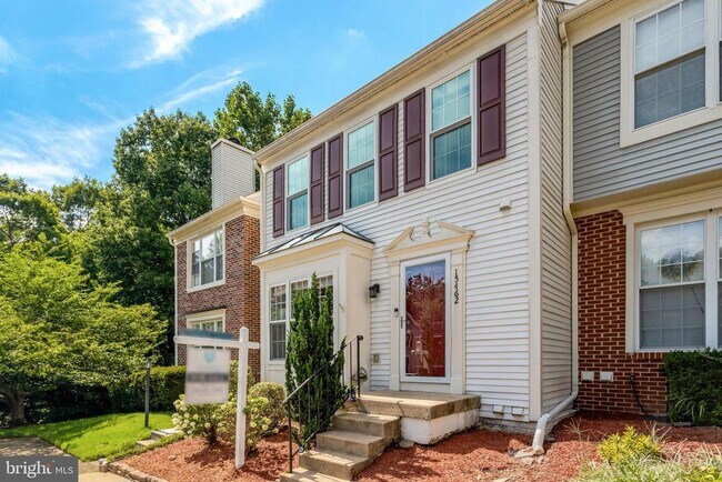 Building Photo - 15462 Windsong Ln