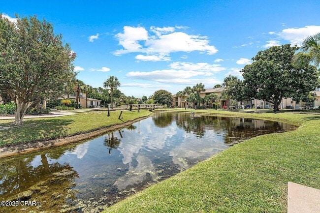 Building Photo - 120 Bonnie Ln