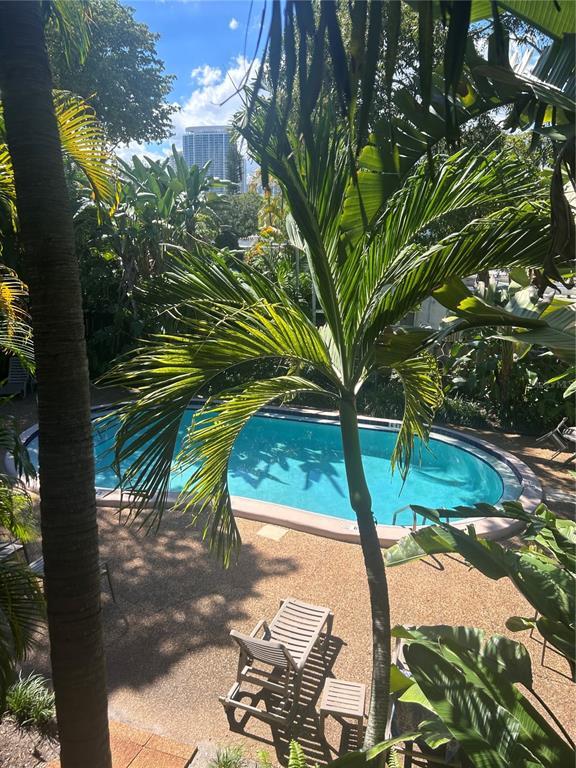 Building Photo - 1231 SE 1st St