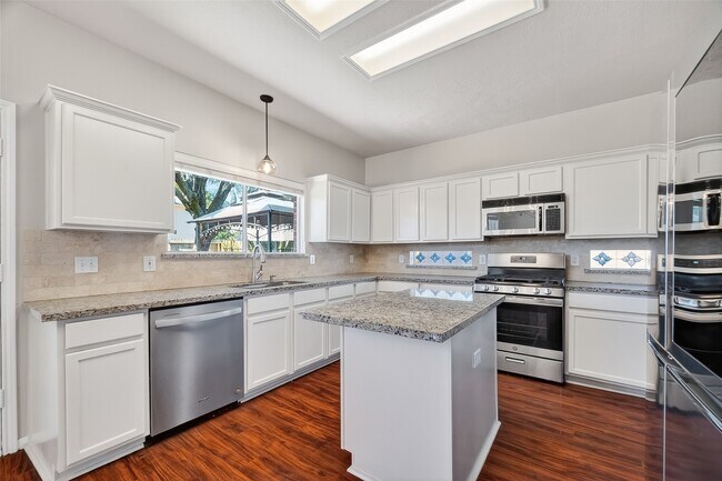 Building Photo - 5118 Cherry Blossom Dr