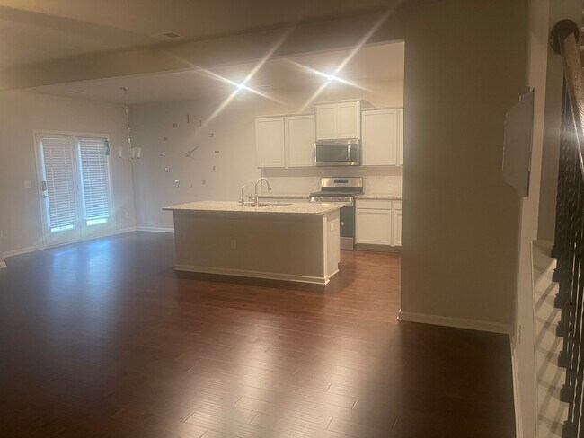 Building Photo - 7688 Watson Cir