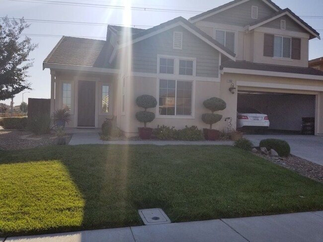 Primary Photo - 1001 Alloro Ct