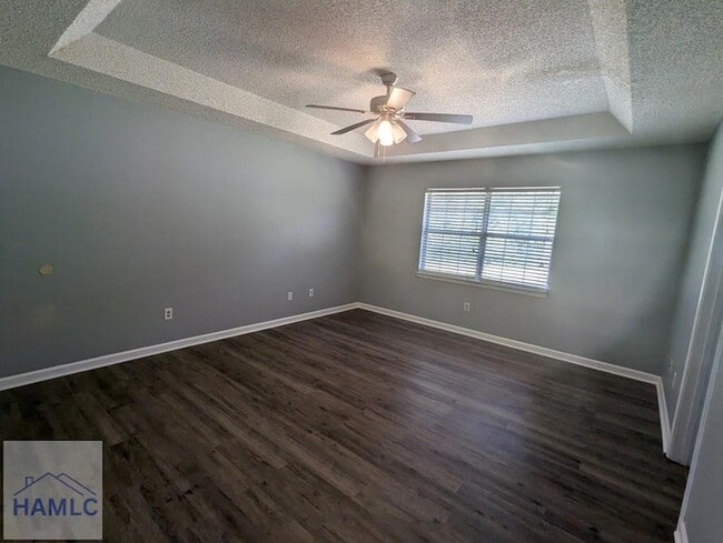 Building Photo - 67 Rosebud Ct