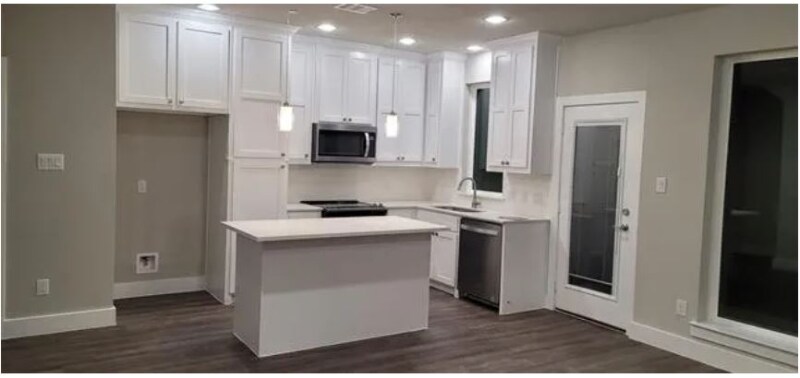 Building Photo - 2112 Shea Rd