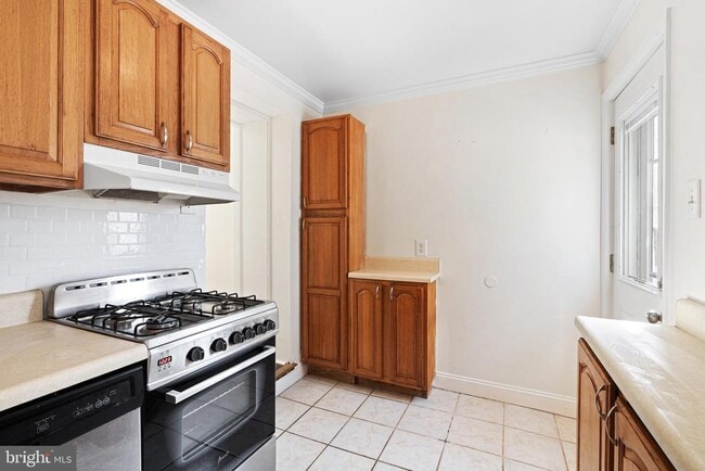 Building Photo - 4550 Silverwood St