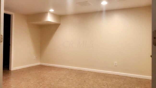 Building Photo - 2015 Jasper Ln
