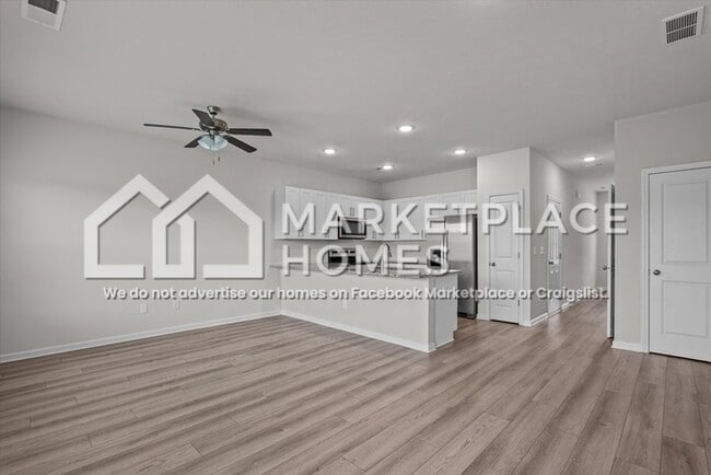 Building Photo - 3437 Briar Rose Ct