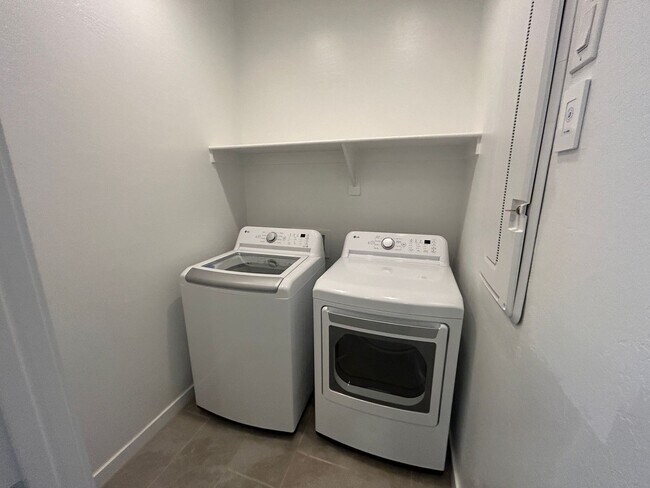 Building Photo - 24551 N 169th Dr