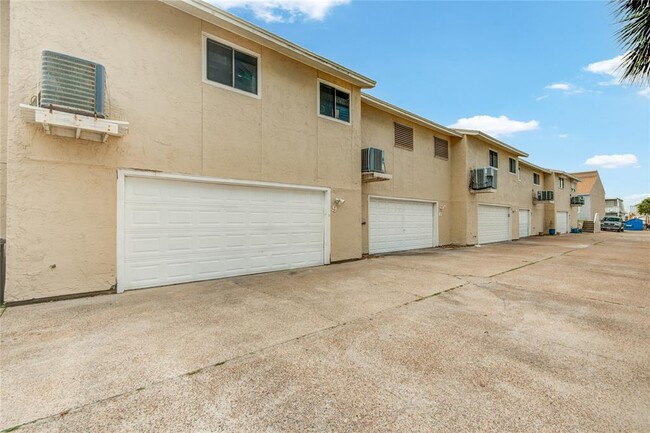 Building Photo - 3700 83rd St