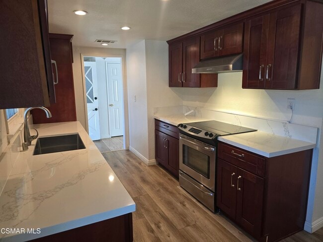 Building Photo - 3124 Camino Graciosa