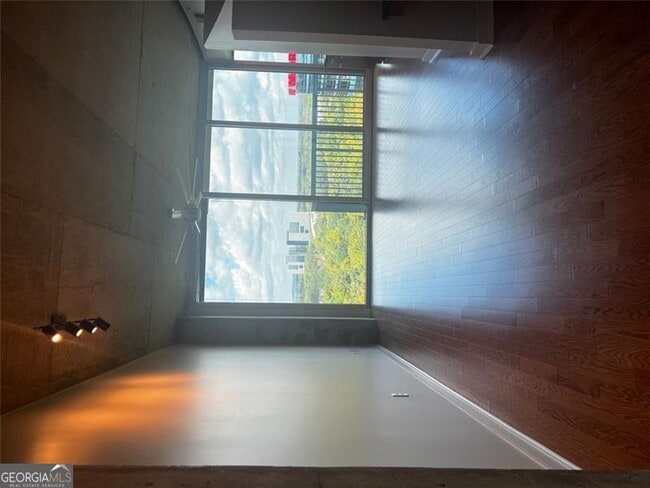 Building Photo - 3300 Windy Ridge Pkwy SE