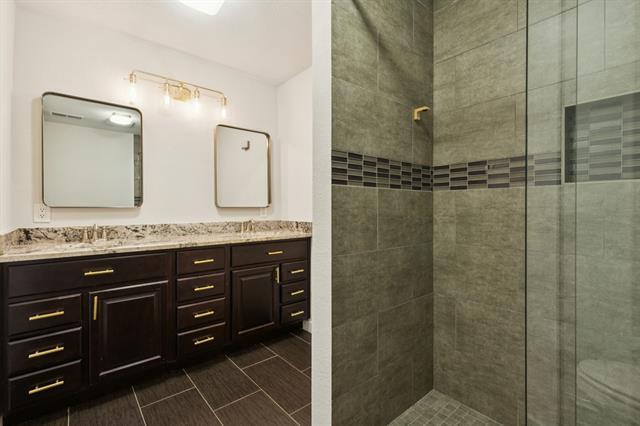 Building Photo - 4702 Wateka Dr