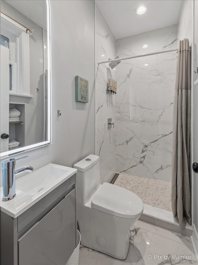 Building Photo - 1057 W Columbia Ave