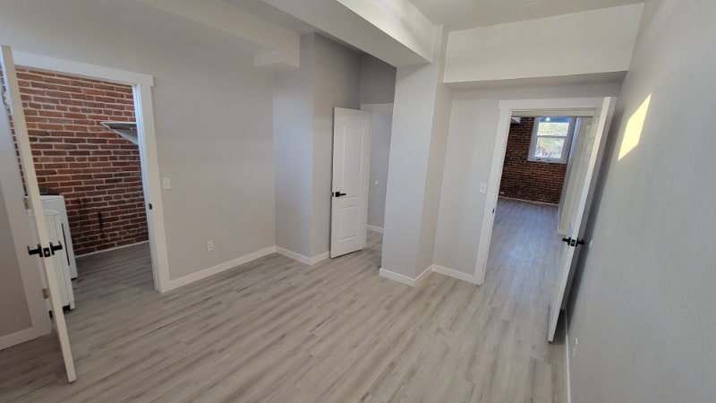 Building Photo - 109 N Kimball Ave