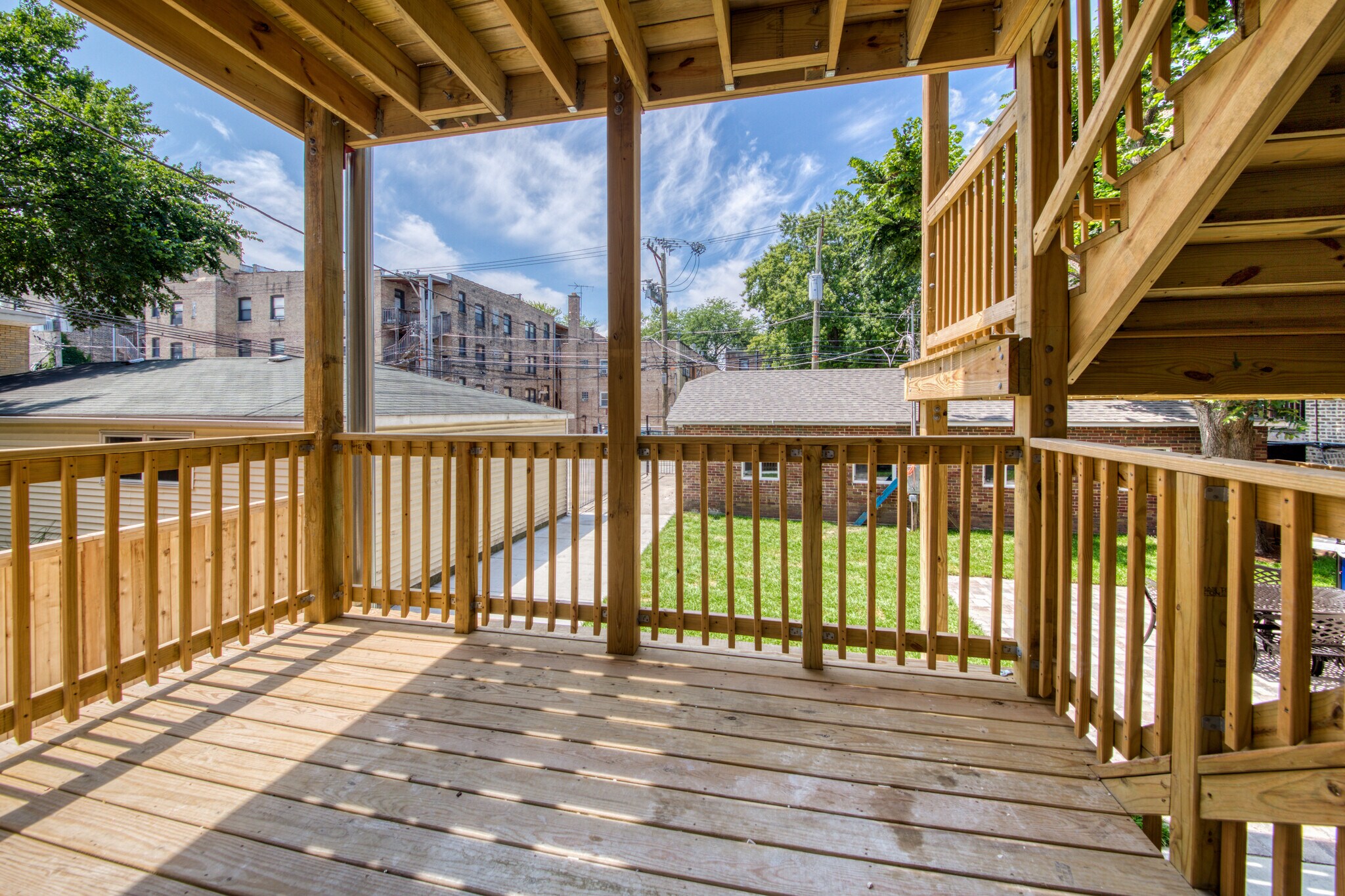 Building Photo - 4624 N Ashland Ave