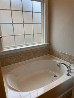 Building Photo - 820 Silver Leaf Dr