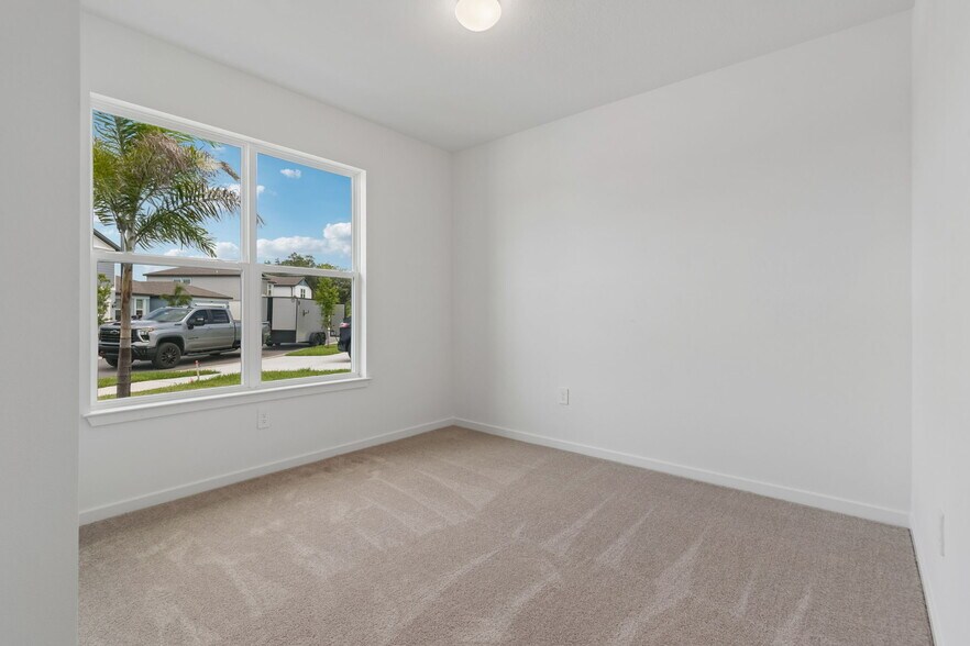 Building Photo - 11243 Sycamore Glen Loop