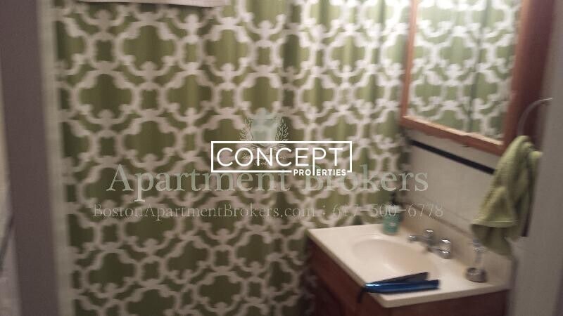 Building Photo - 361 Faneuil St