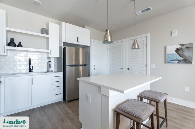 Building Photo - 300 E Broad St