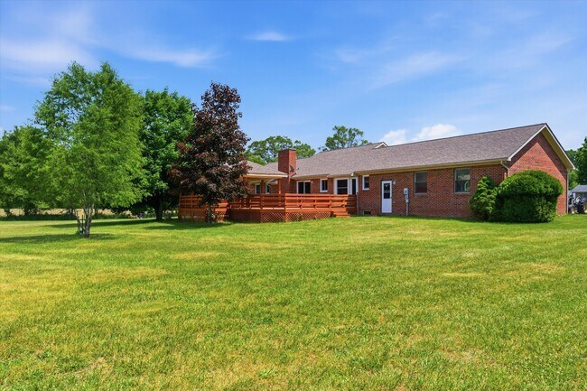 Building Photo - 5700 W M 36