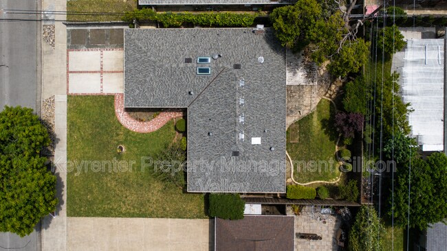Building Photo - 1114 Lynn Way
