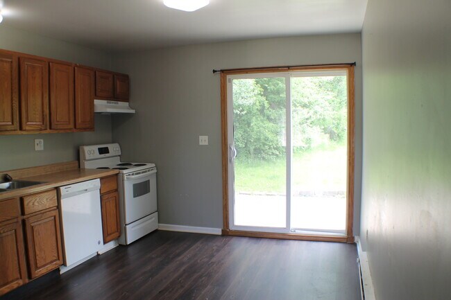 Building Photo - 2811 31st St