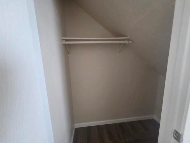 Building Photo - 20077 Redwood Rd