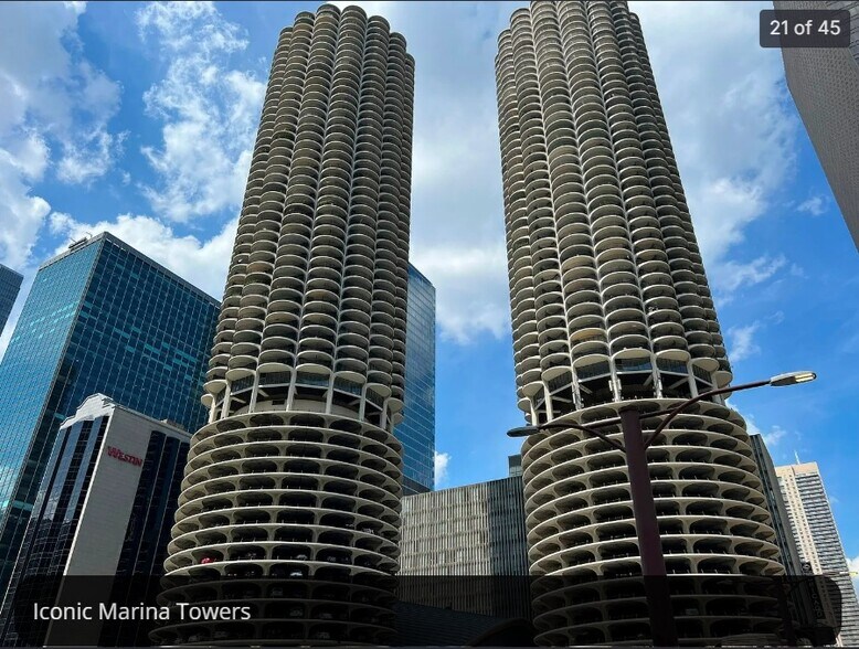 Building Photo - 300 N State St