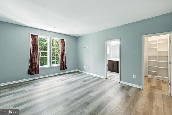 Building Photo - 4905 Forest Pines Dr