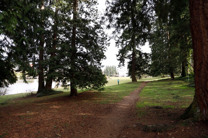 BITTERLAKE PARK & TENNIS COURTS - 314 N 134th St