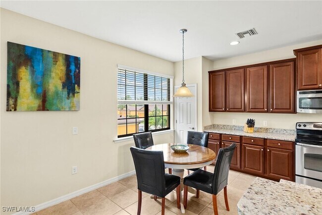 Building Photo - 3742 Pino Vista Way