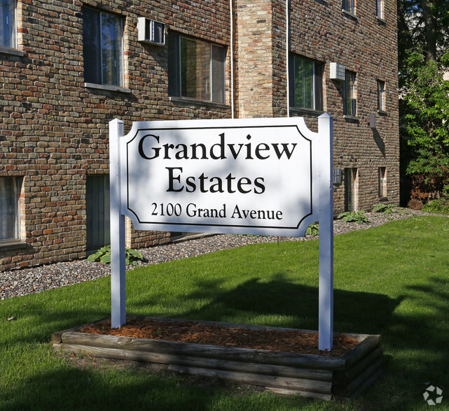 Building Photo - Grandview Estates