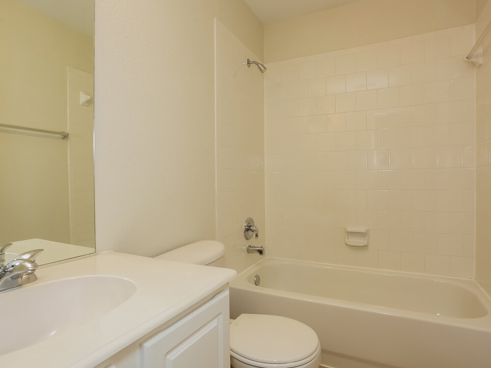 Building Photo - 2525 Tar Heel Dr