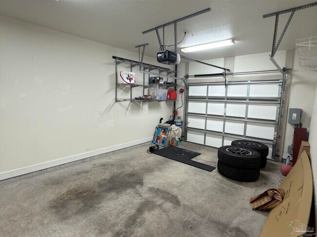 Building Photo - 3511 Mossy Oak Villas Cir