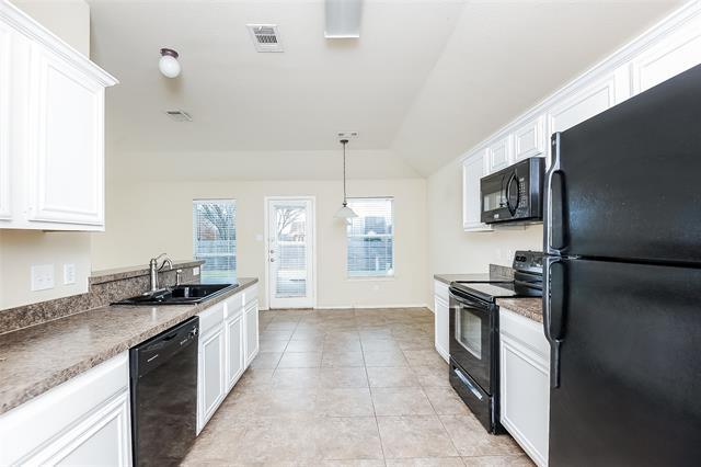 Building Photo - 4521 Badlands Dr