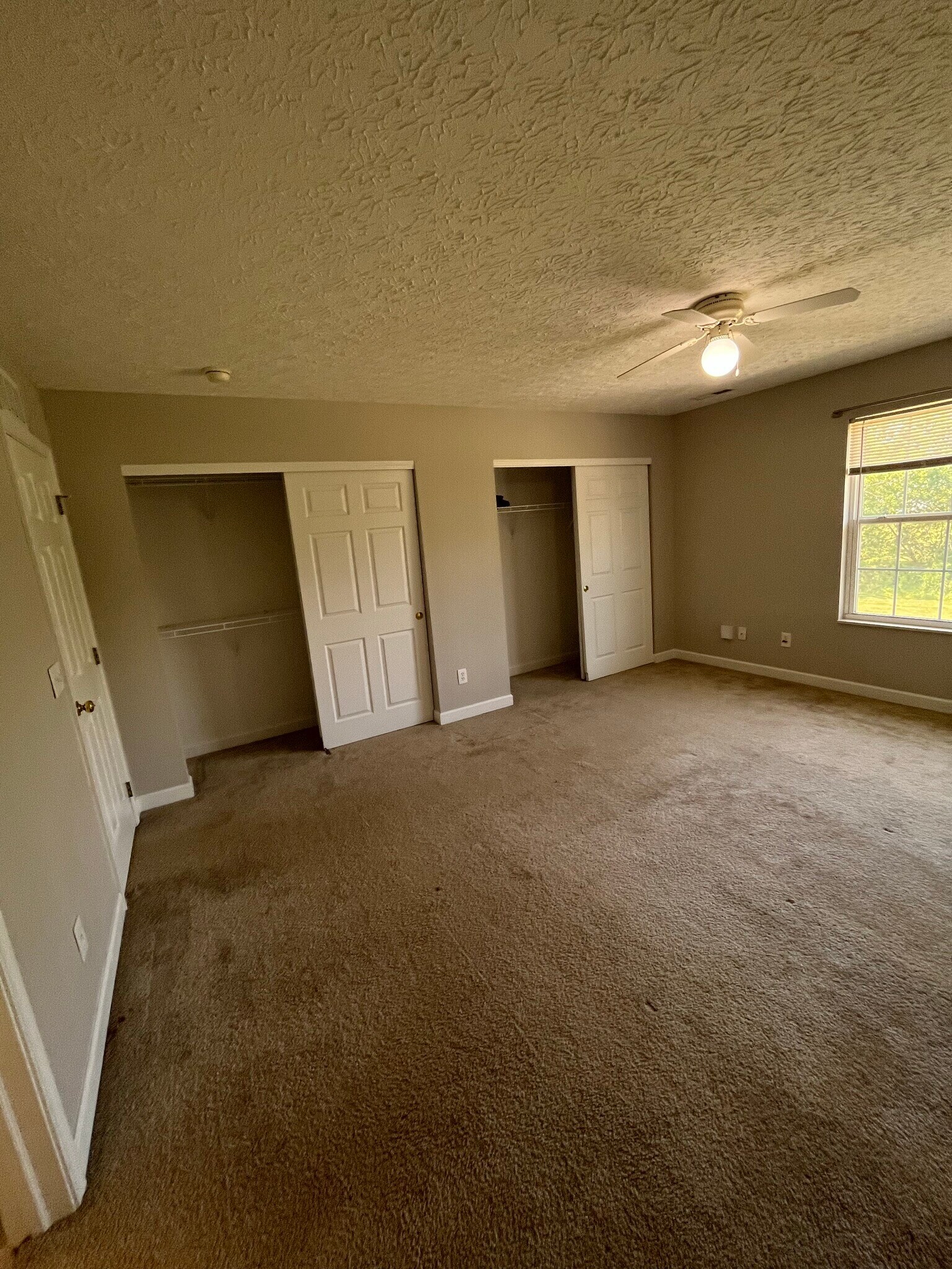 Building Photo - 5171 Mantua Dr