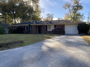 Building Photo - 311 Brady St