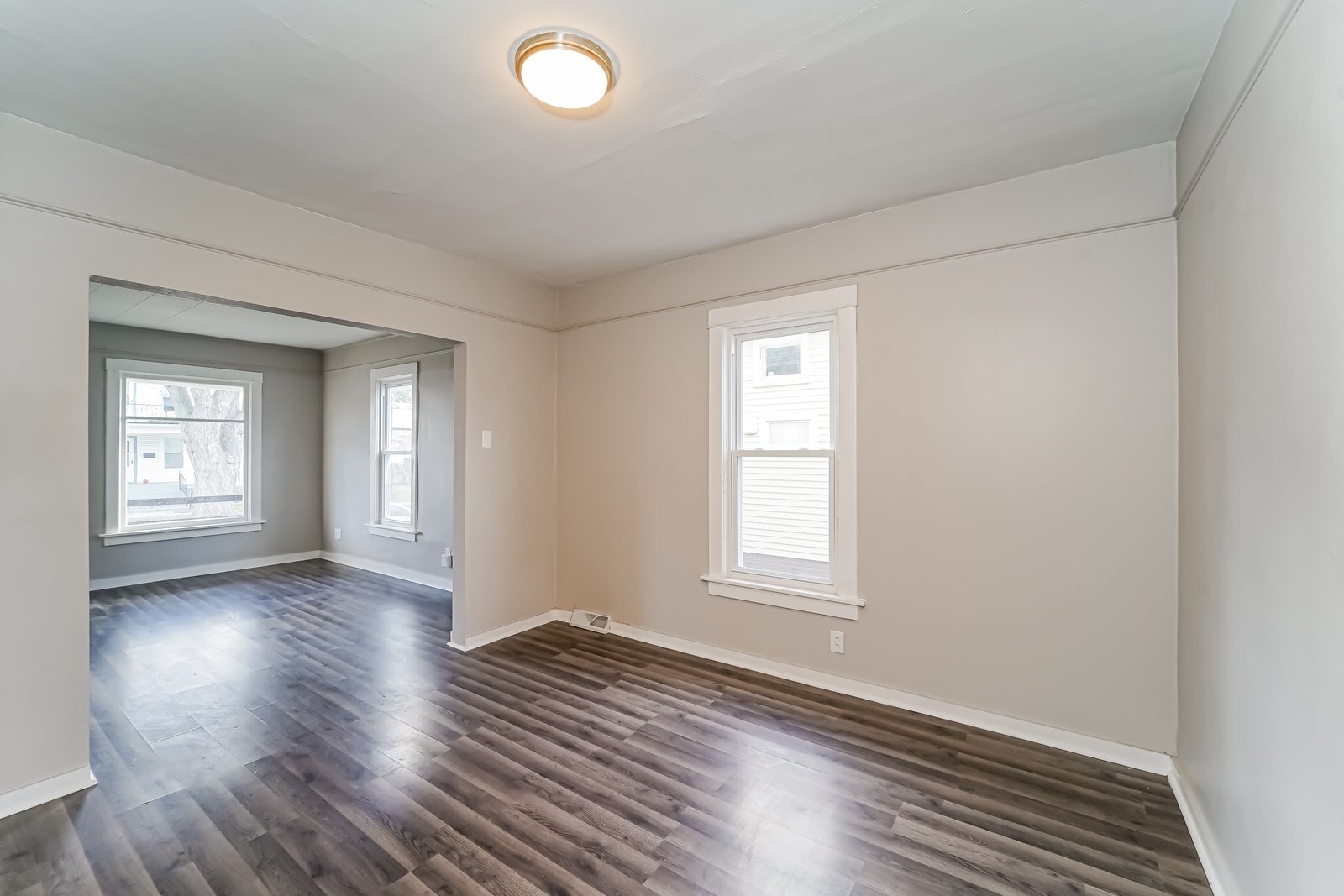 Building Photo - 1020 Grove Ave