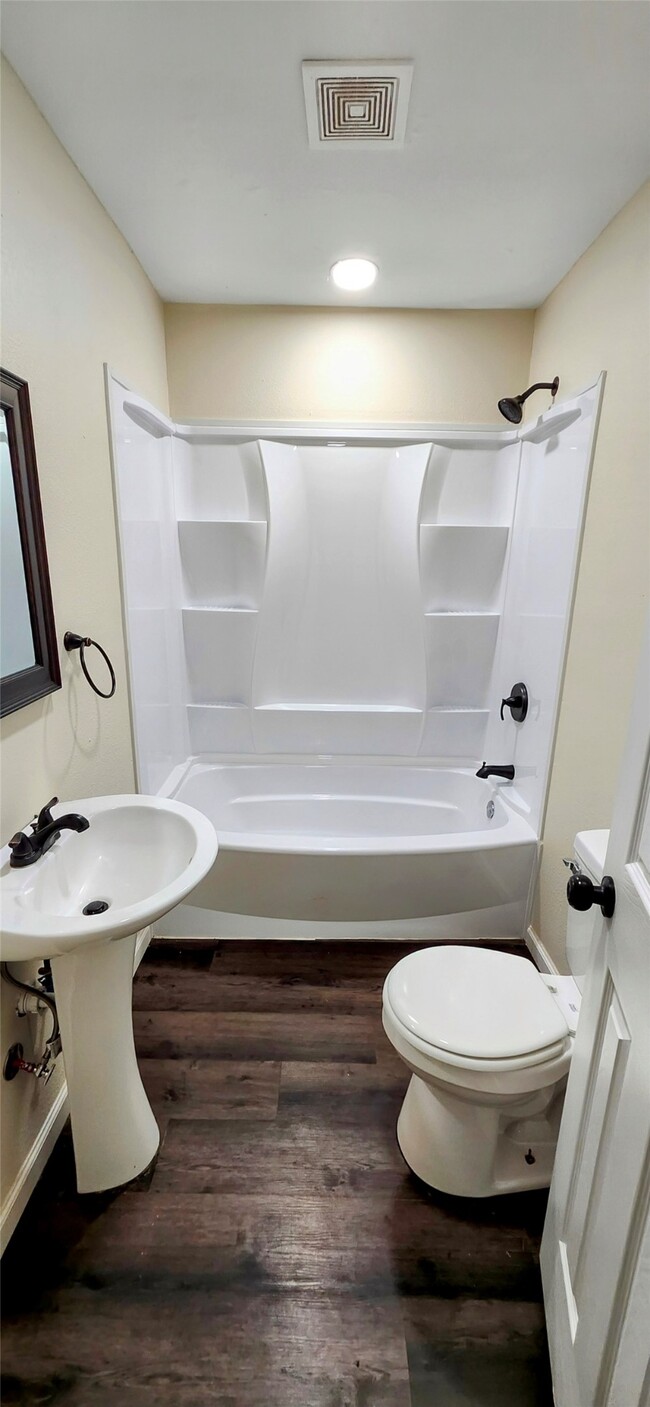 Building Photo - 15500 FM1725