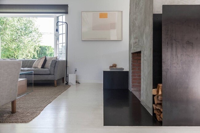 Building Photo - 39 St Andrews Rd