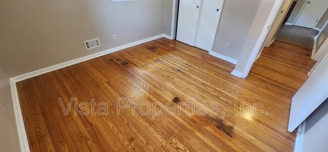Building Photo - 3412 Winnland Dr
