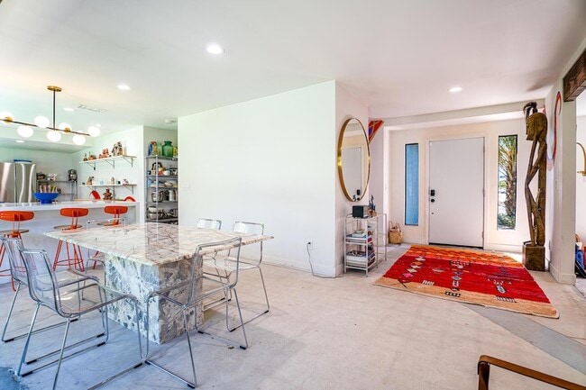 Building Photo - 44828 Rubidoux St